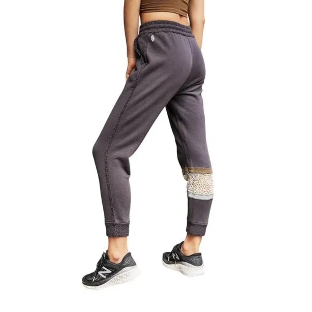 Free people crochet sweatpants size small - Picture 9 of 9